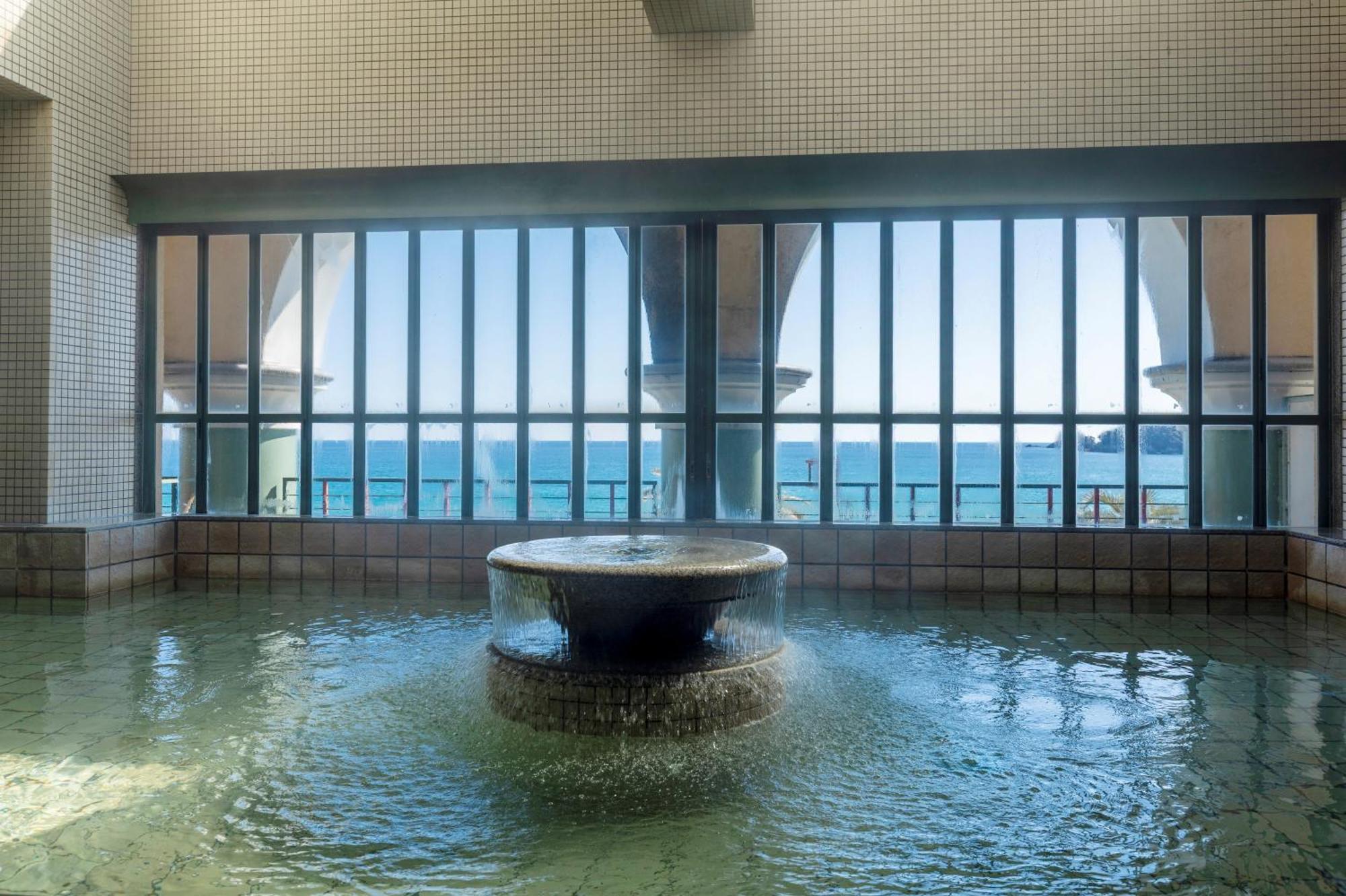 Hotel Riviera Shishikui Каййо Екстер'єр фото