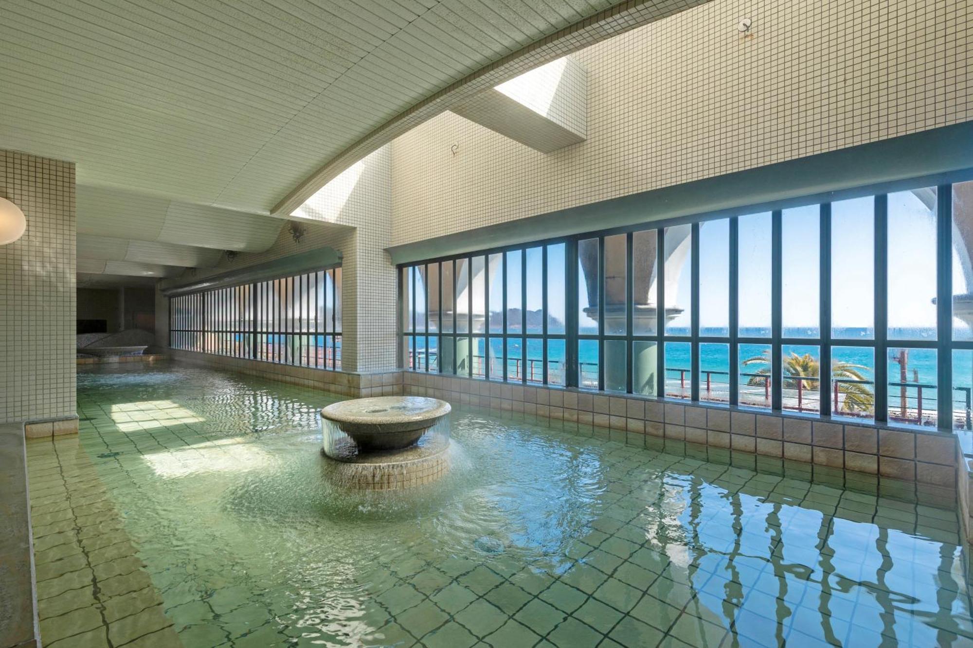 Hotel Riviera Shishikui Каййо Екстер'єр фото